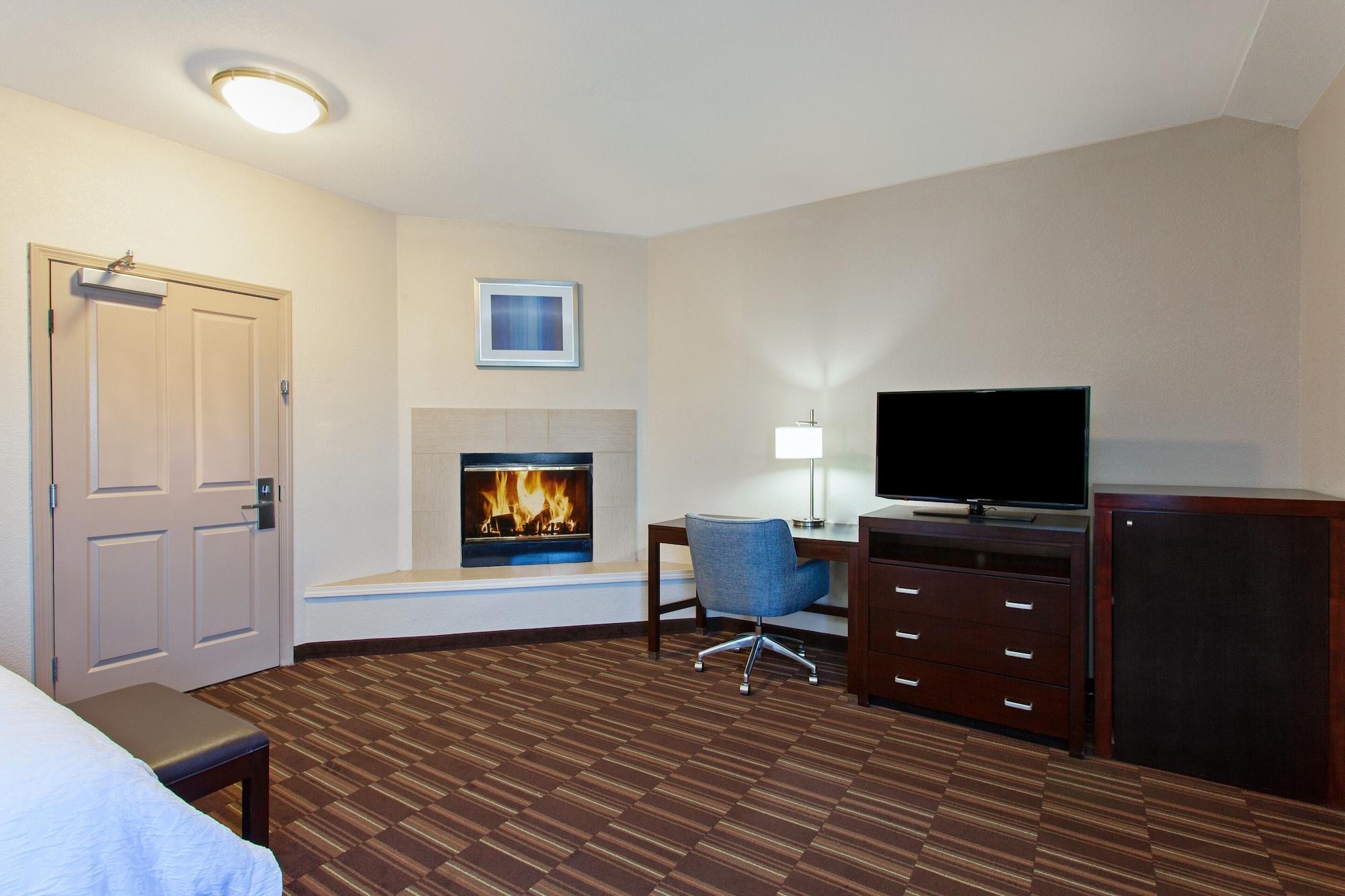 Hampton Inn Morgan Hill Exterior photo
